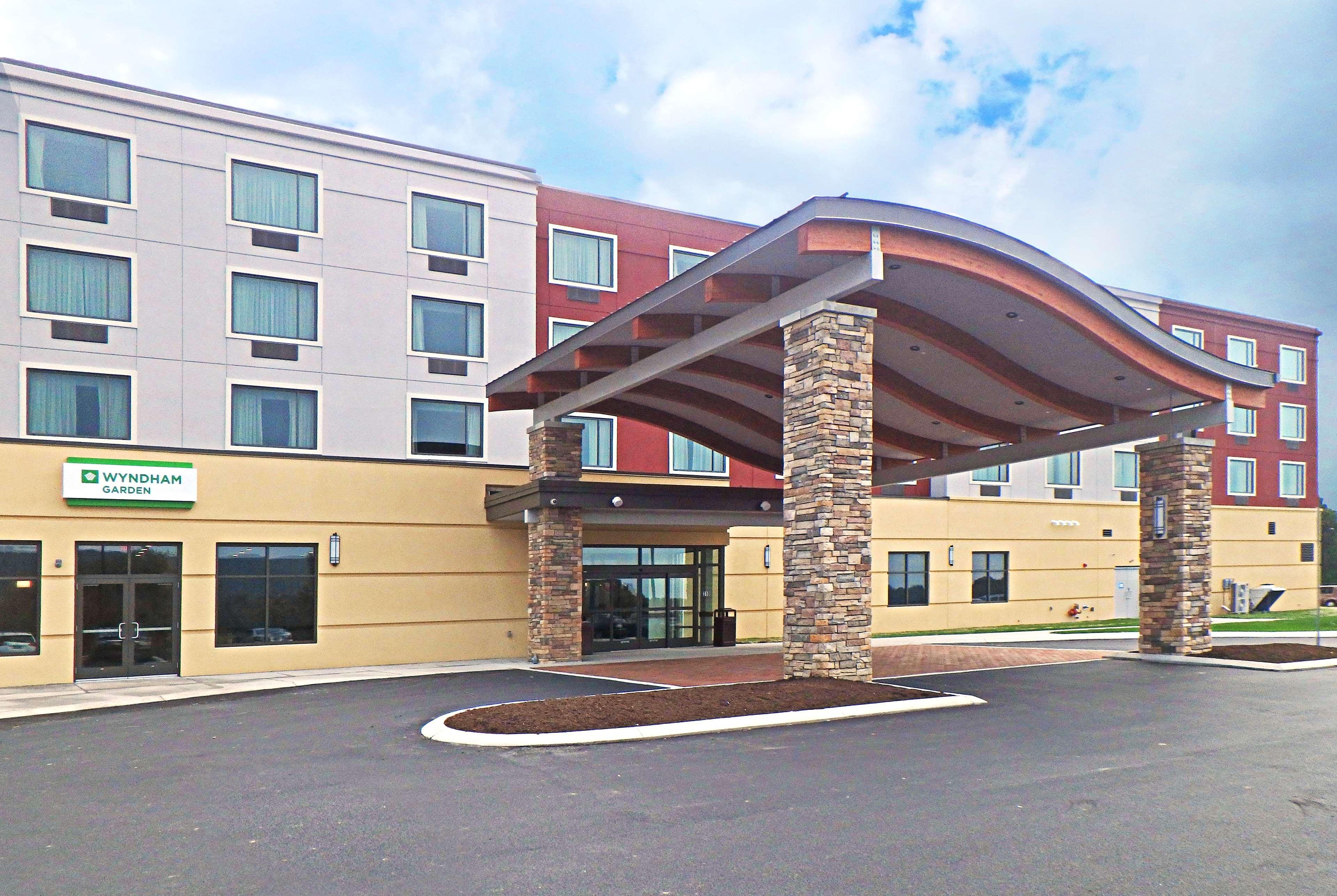 Wyndham Garden State College Hotel Boalsburg Exterior photo
