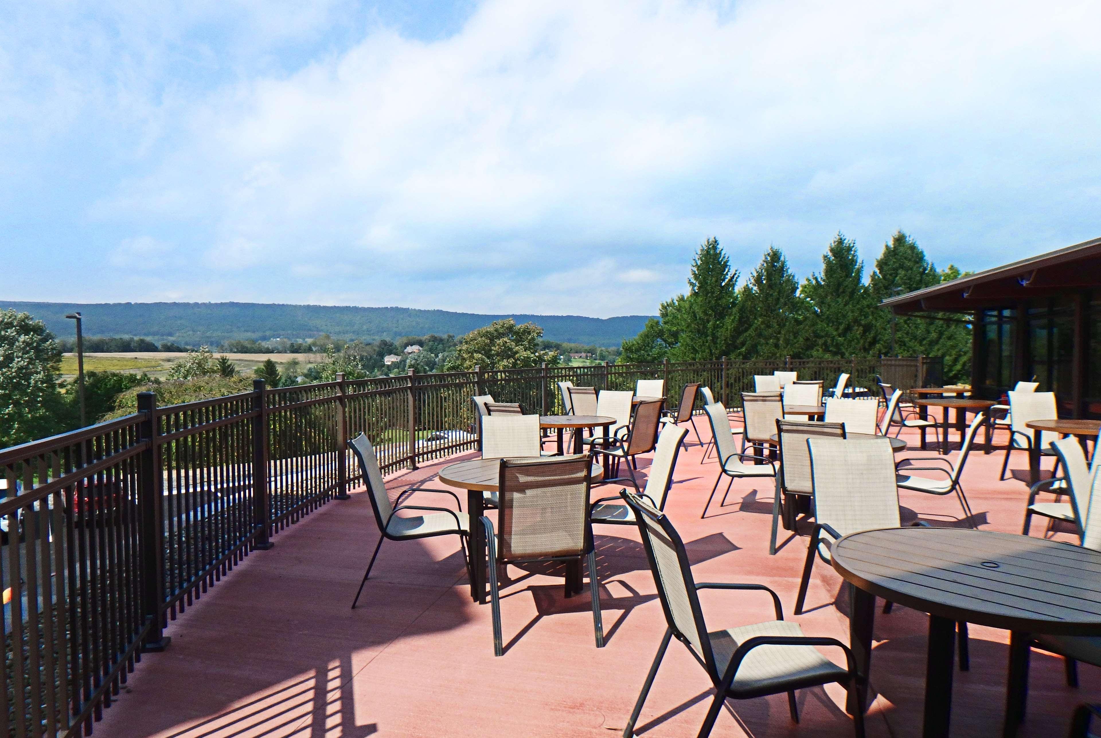 Wyndham Garden State College Hotel Boalsburg Exterior photo